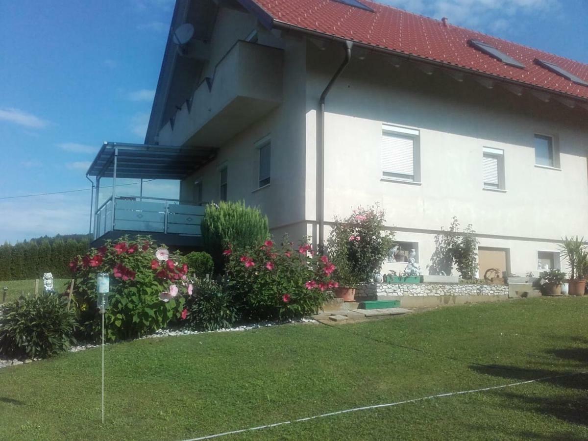 Dahoam By Fam. Franz Διαμέρισμα Gamlitz Εξωτερικό φωτογραφία